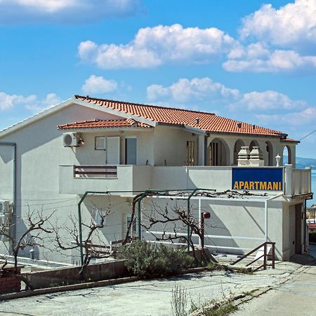 Apartments With A Parking Space Pisak, Omis - 5975 Exteriér fotografie